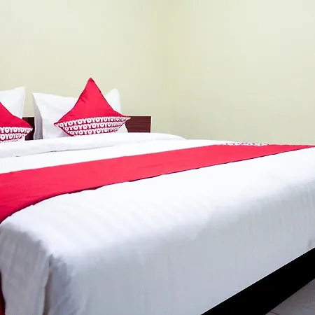 Oyo 137 Permata Tawakal-3